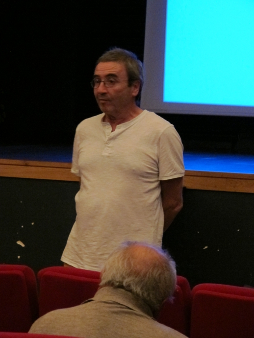 jean louis cros a lecoute du public de vic sur cere